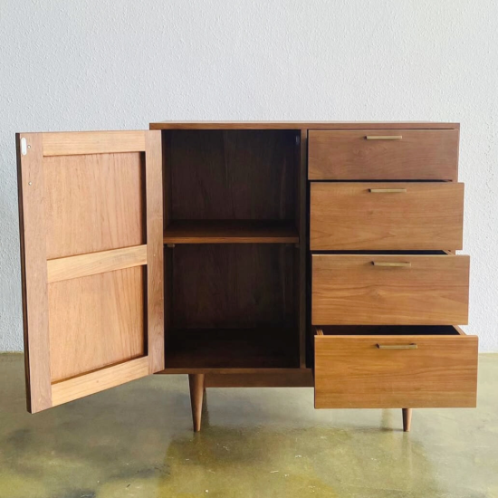 Nakas Cabinet Minimalis Retro Serbaguna Kayu Jati