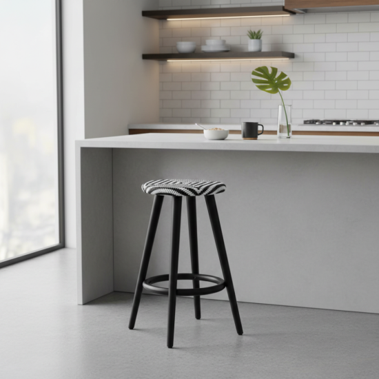 Najiah Bar Stool White+Black Rotan Kursi Bar Bulat Retro Jati