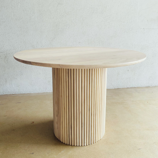 Odin Dining Table Meja Makan Bundar Minimalis Kayu Solid