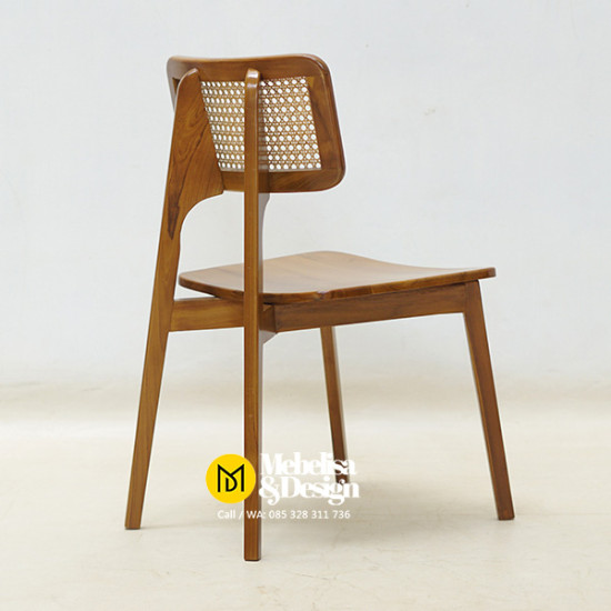 Kursi Makan Rotan Kayu Jati Scandinavian Style