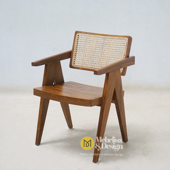 Kursi Makan Jati Kombinasi Rotan Tanganan