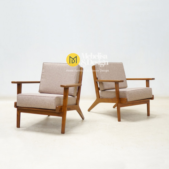 Kursi Santai Scandinavian Jati Wegner