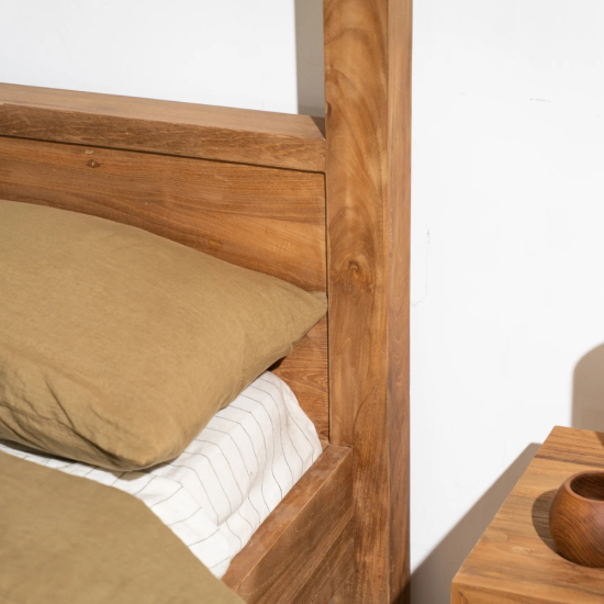 Aren Recycled Teak Canopy Bed