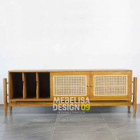 Bufet Tv Minimalis Retro Kayu Jati Kombinasi Pintu Anyaman Rotan