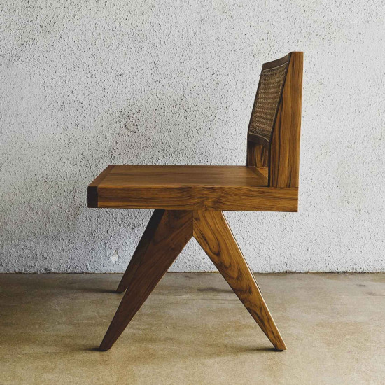 Dana Chair Kursi Makan Jati Minimalis Scandinavian Solid Base
