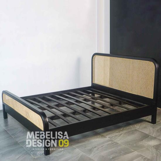 Dipan Tempat Tidur Minimalis Kombinasi Anyaman Rotan