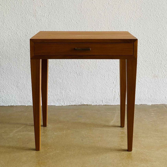 Fiya Bedside Meja Nakas Minimalis 1 Laci