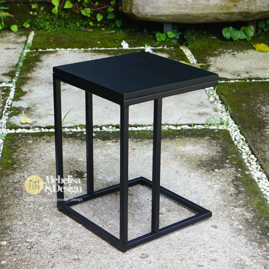 Industrial Side Table Meja Kopi Samping Sofa Besi Kayu Jati