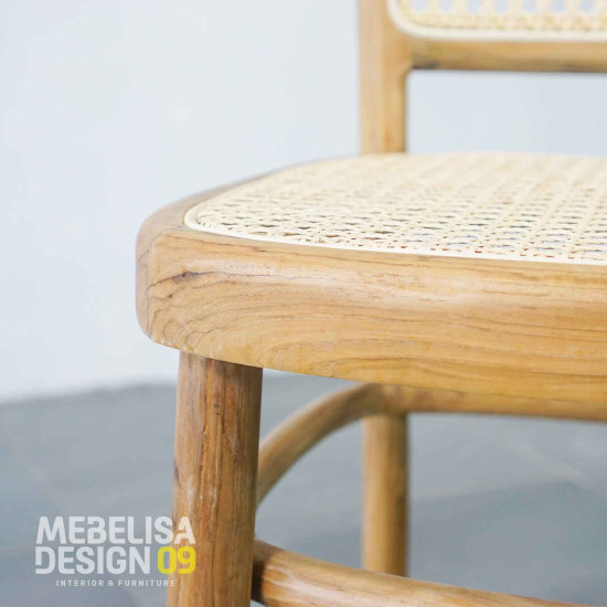 Kursi Makan Cafe Anyaman Rotan Kayu Jati Mid-Century Kursi Makan Cafe Anyaman Rotan Kayu Jati Mid-Century