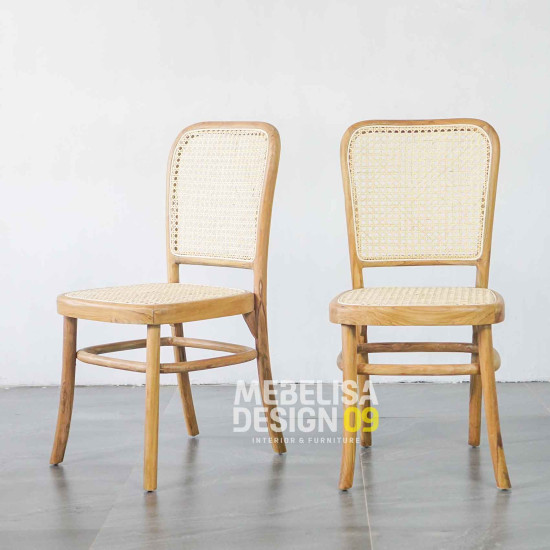 Kursi Makan Cafe Anyaman Rotan Kayu Jati Mid-Century Kursi Makan Cafe Anyaman Rotan Kayu Jati Mid-Century