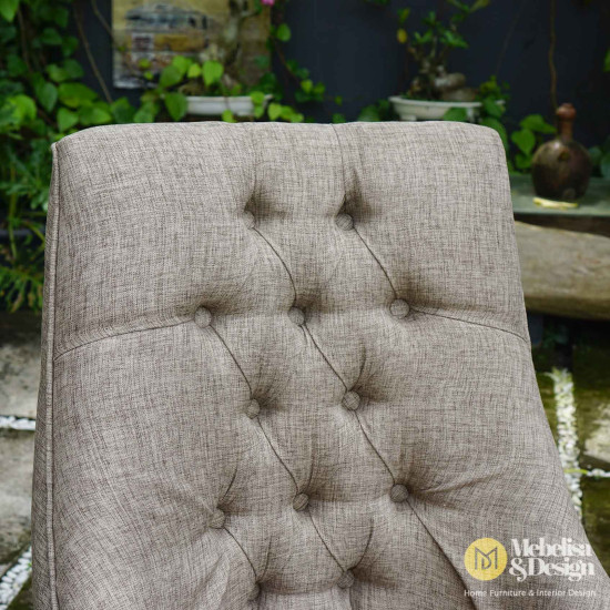 Kursi Makan Gaya Eropa Kain Jok Lembut Kayu Jati