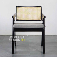 Kursi Makan Scandinavian Minimalis Sandaran Rotan + Bantalan Kursi Makan Scandinavian Minimalis Sandaran Rotan + Bantalan