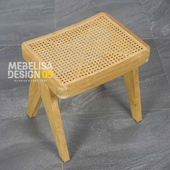 Kursi Santai Anyaman Rotan Set Stool Kayu Jati