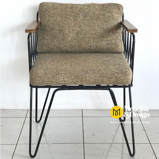 Kursi Teras Besi Industral Siomi Hitam