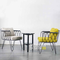 Kursi Teras Besi Industrial Set Meja Bundar Minimalis