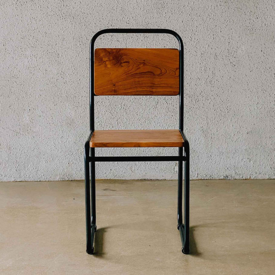 Leon Chair Kursi Makan Modern Rangka Besi Kombinasi Kayu Jati