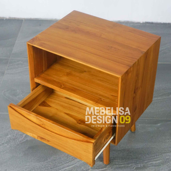 Meja Nakas Kamar Tidur Kayu Jati Retro 2 Laci Meja Nakas Kamar Tidur Kayu Jati Retro 2 Laci