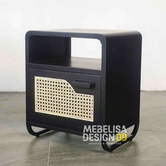 Meja Nakas Laci Rotan Kombinasi Kaki Besi Industrial Meja Nakas Laci Rotan Kombinasi Kaki Besi Industrial
