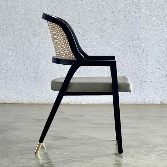 Nafi Armchair Kursi Makan Klasik Vintage Modern