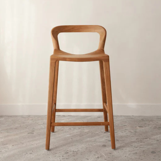 Nala Bar Stool Natural Sleek Comfort