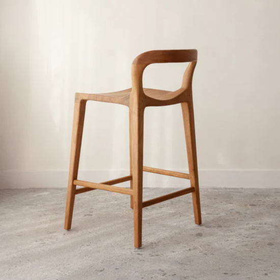 Nala Bar Stool Natural Sleek Comfort