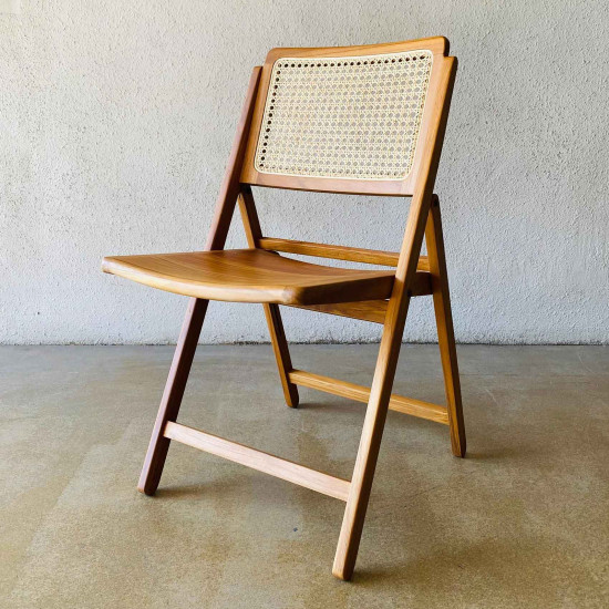 Nomi Chair Kursi Makan Lipat Solid Base