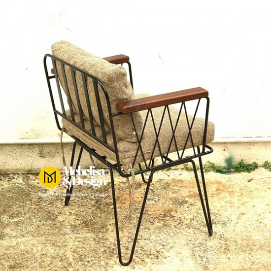 Set Kursi Teras Besi Industrial Modern Hitam Set Kursi Teras Besi Industrial Modern Hitam