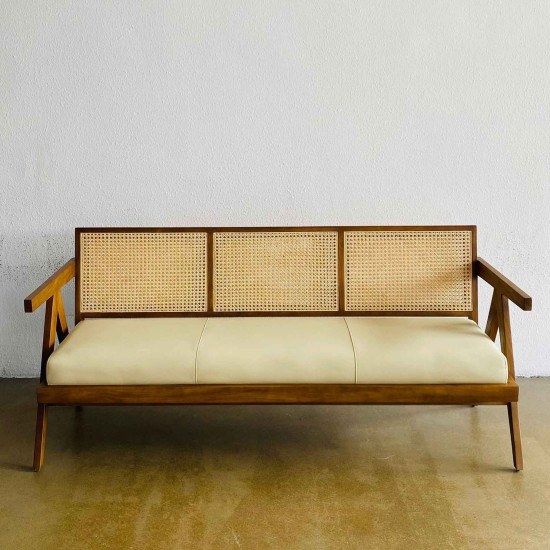 Sofa Scandinavian 3 Dudukan Jok Kayu Jati Kombinasi Anyaman