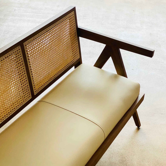 Sofa Scandinavian 3 Dudukan Jok Kayu Jati Kombinasi Anyaman