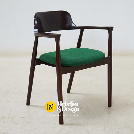 Kursi Meja Makan Cafe 4 Kursi Retro