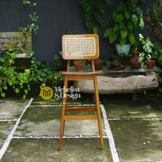 Kursi Bar Kayu Minimalis Kombinasi Rotan Scandinavian