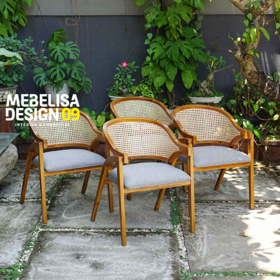 Kursi Cafe Model Minimalis Kayu Jati Kombinasi Rotan