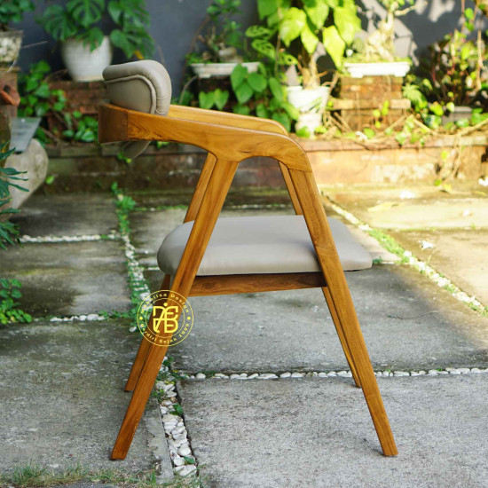 Kursi Makan Cafe Scandinavian Minimalis Kayu Jati