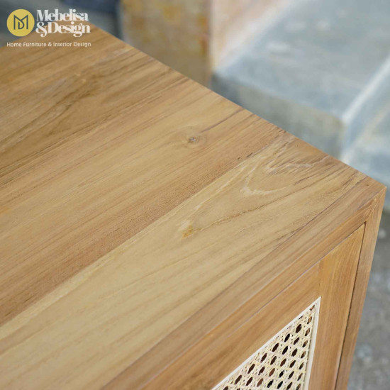 Lemari Rak Sepatu Kayu Jati Kombinasi Rotan 2 Pintu Lemari Rak Sepatu Kayu Jati Kombinasi Rotan 2 Pintu