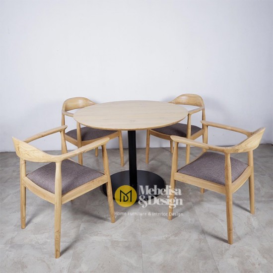 Set Kursi Makan Meja Bulat Industrial 4k Bleaching