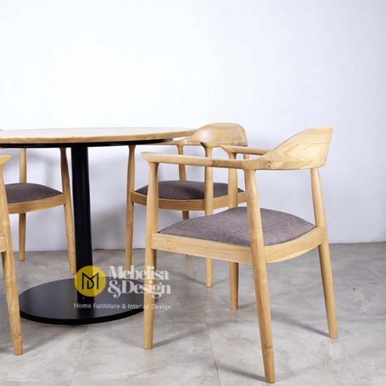 Set Kursi Makan Meja Bulat Industrial 4k Bleaching