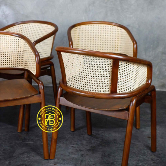 Set Kursi Meja Makan Retro Kombinasi Anyaman Rotan 6K