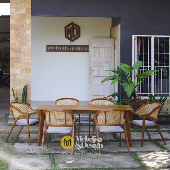 Set Meja Kursi Ruang Makan 6K Anyaman Rotan