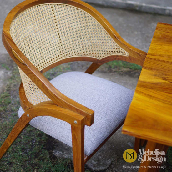 Set Meja Kursi Ruang Makan 6K Anyaman Rotan