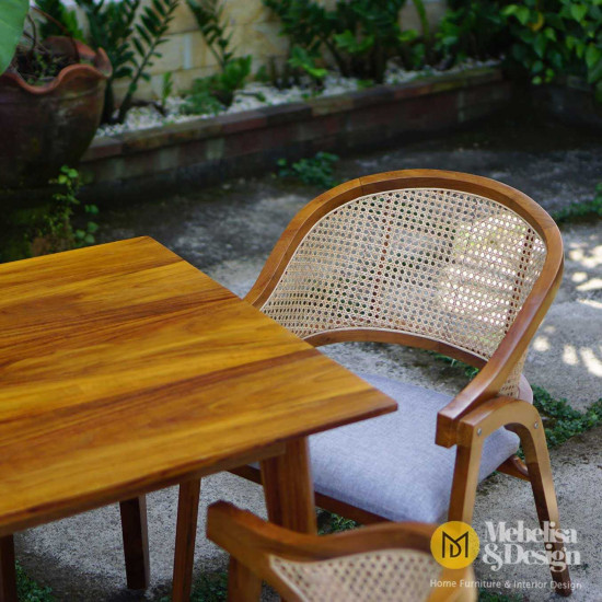 Set Meja Kursi Ruang Makan 6K Anyaman Rotan