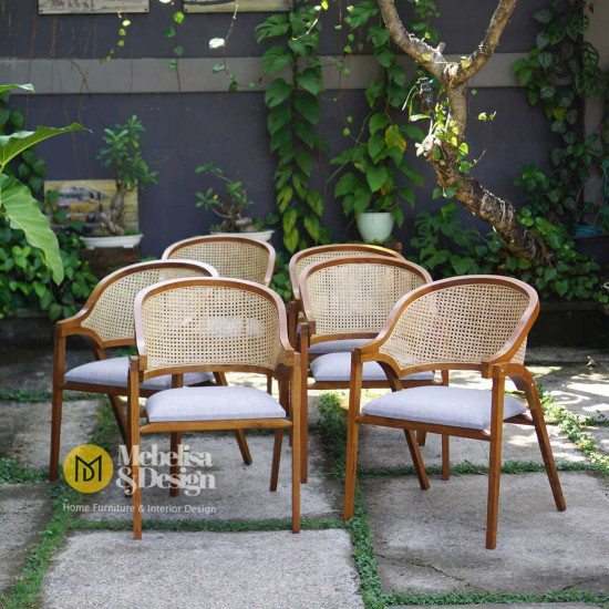 Set Meja Kursi Ruang Makan 6K Anyaman Rotan