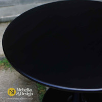 Set Meja Makan Cafe Bulat 4 Kursi Anyaman Rotan