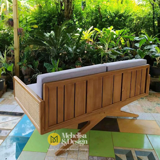 Sofa Bench Kayu Jati Kombinasi Rotan Scandinavian