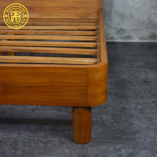 Tempat Tidur Minimalis Sandaran Jok Modern Kayu Jati Solid